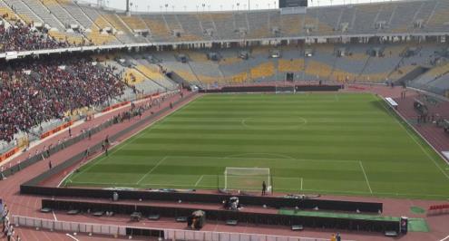 رسمياً.. الاتحاد العربي يوافق على نقل مواجهة الأهلي والوصل إلى برج العرب 